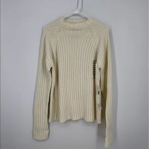 Jones Wear Cream High Neck Sweater Size L • NWT